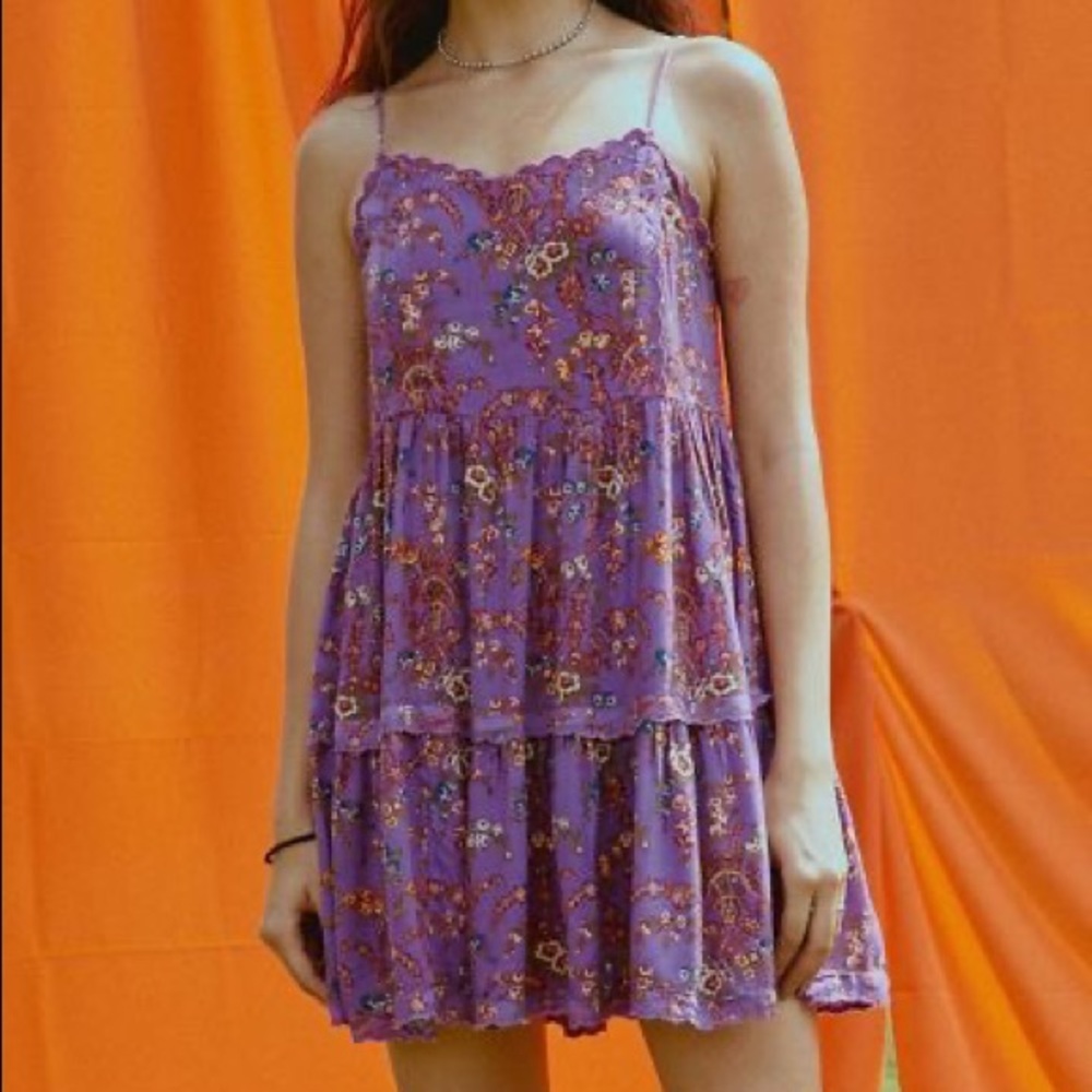 UO Hannah Scallop Edge Babydoll
